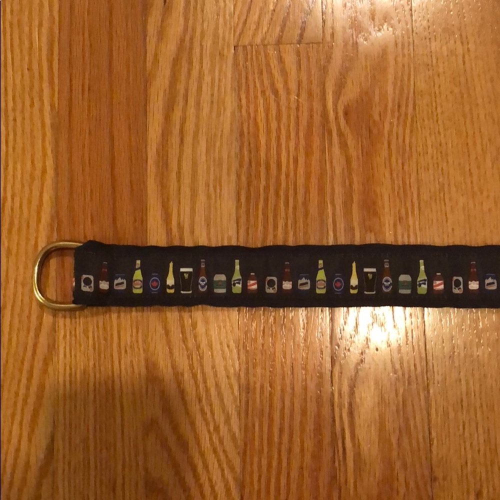 Knot beer bottle d-ring belt. Size M